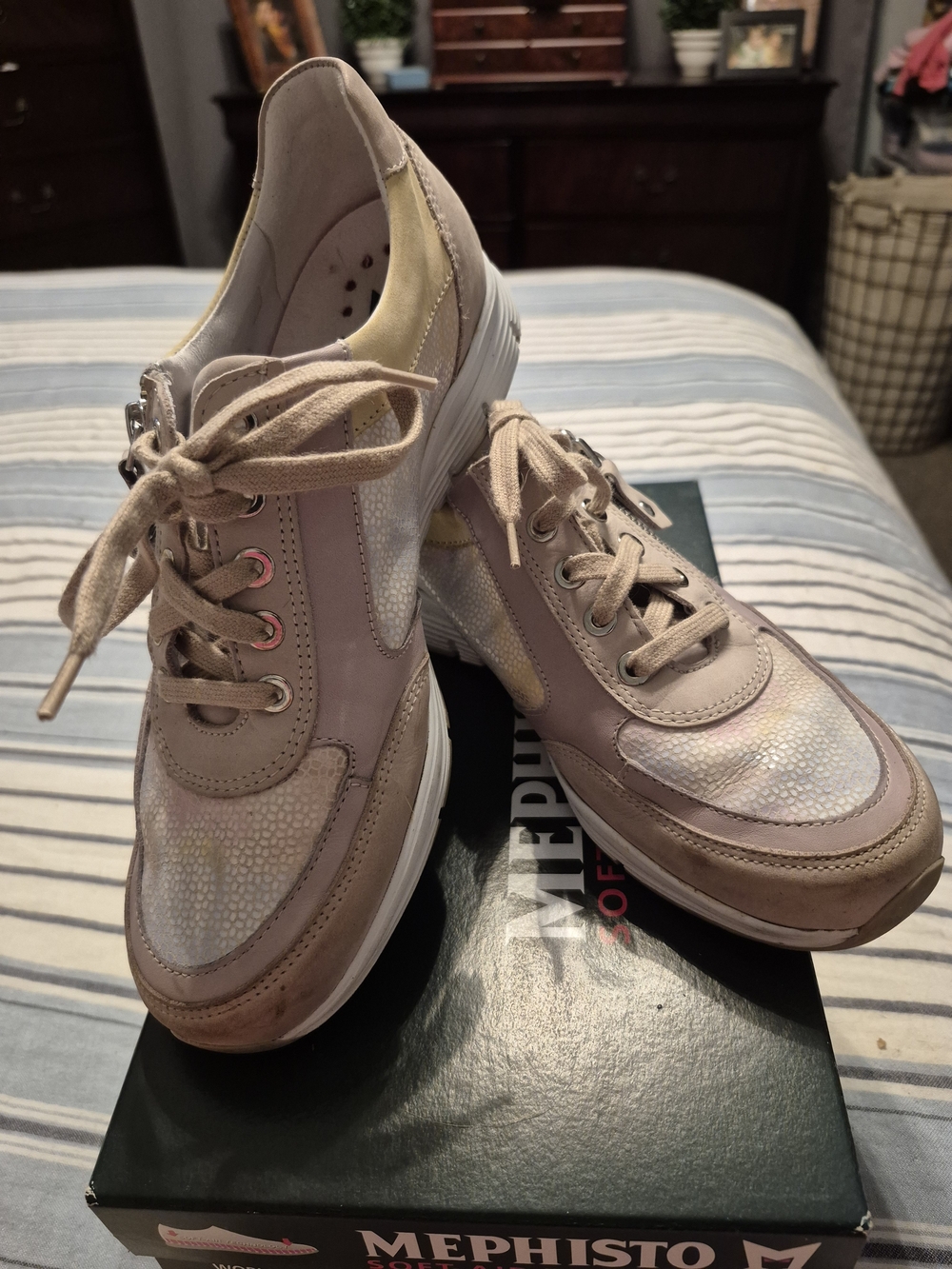 Mephisto Women's Neutral Beige Iridescent Sneakers